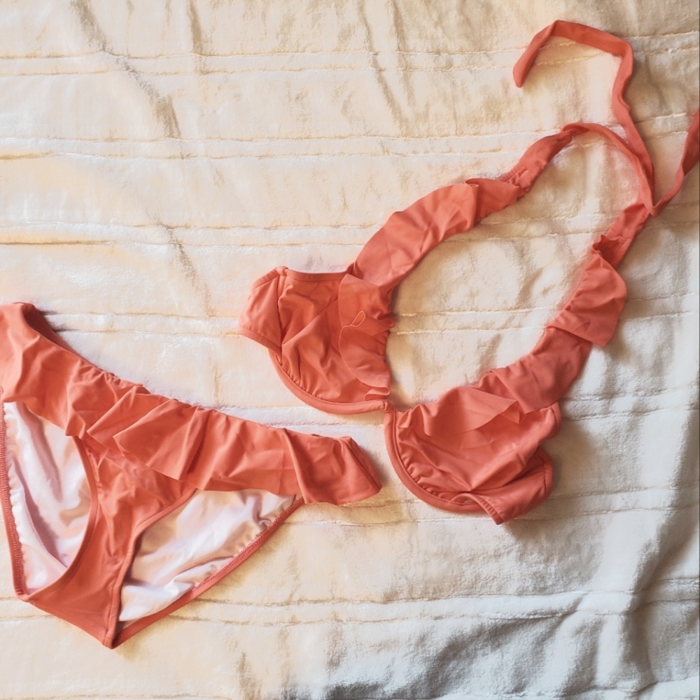 Venus ruffle 2 piece bikini